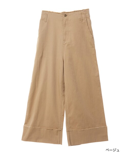 w closet（ダブルクローゼット）の「【S/S】カットオフツイルロールアップパンツ（パンツ・レディース・ベージュ・FREE）」の2枚目の写真