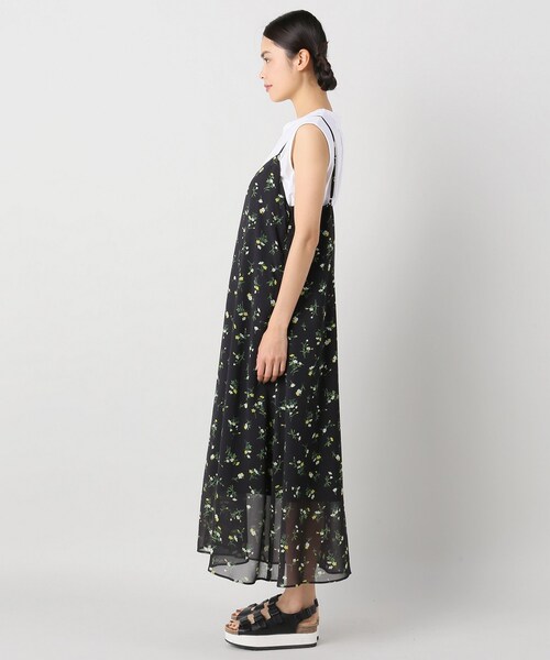 JOURNAL STANDARD（ジャーナルスタンダード）の「フラワープリント キャミワンピース（ワンピース/ドレス・ブラック/フリー/在庫あり）」の8枚目の写真