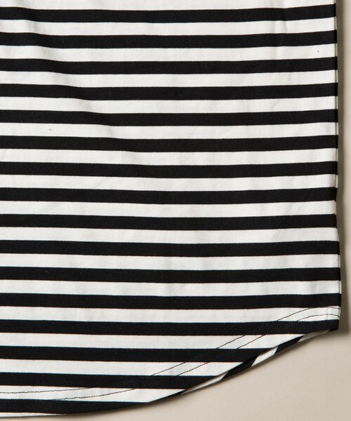 CASPER JOHN AIVER（キャスパージョンアイバー）の「CASPER JOHN AIVER　スーパーロングアームボーダーロンT（Tシャツ/カットソー・メンズ・ホワイト×ブラック/ブラック×レッド/ブラック×ブルー・MEDIUM/LARGE）」の16枚目の写真