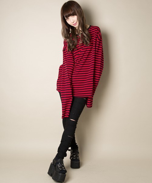 CASPER JOHN AIVER（キャスパージョンアイバー）の「CASPER JOHN AIVER　スーパーロングアームボーダーロンT（Tシャツ/カットソー・メンズ・ホワイト×ブラック/ブラック×レッド/ブラック×ブルー・MEDIUM/LARGE）」の10枚目の写真