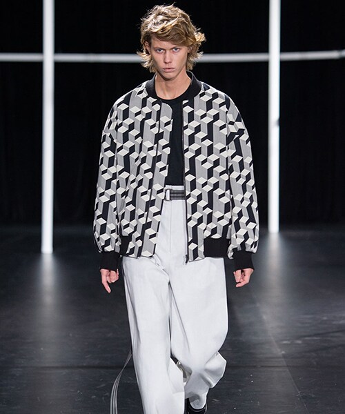 ETHOSENS（エトセンス）の「幾何学柄ブルゾン（）」 - WEAR 