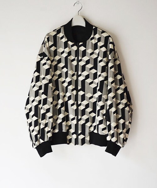 ETHOSENS（エトセンス）の「幾何学柄ブルゾン（）」 - WEAR 