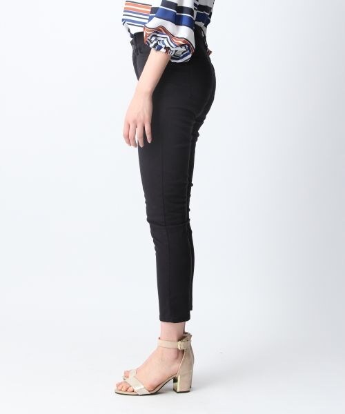 Andemiu（アンデミュウ）の「ＳＴＹＬＥセレクトスキニー（パンツ・ブラック/カーキ）」の8枚目の写真