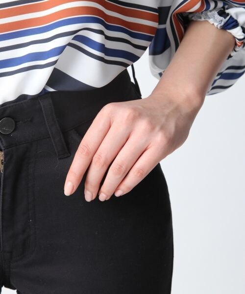 Andemiu（アンデミュウ）の「ＳＴＹＬＥセレクトスキニー（パンツ・ブラック/カーキ）」の12枚目の写真