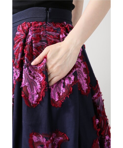こちらとても素敵なスカートですIENA LA BOUCLE フラワージャガードボリュームスカート◆ 新品ダク付
