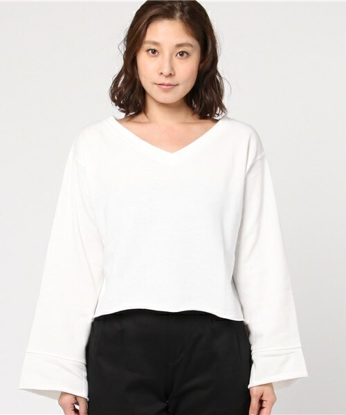 archives（アルシーヴ）の「Ｖネックショート丈プルオーバー（Tシャツ/カットソー・レディース・オフホワイト/ブラック/ピンク系その他・MEDIUM）」の4枚目の写真