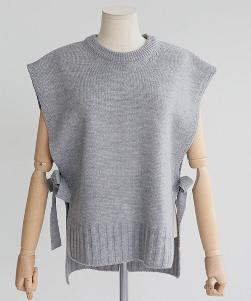 DHOLIC(ディーホリック)の「サイドストラップラウンドネックニットベスト(ベスト・レディース・FREE)」の3枚目の写真