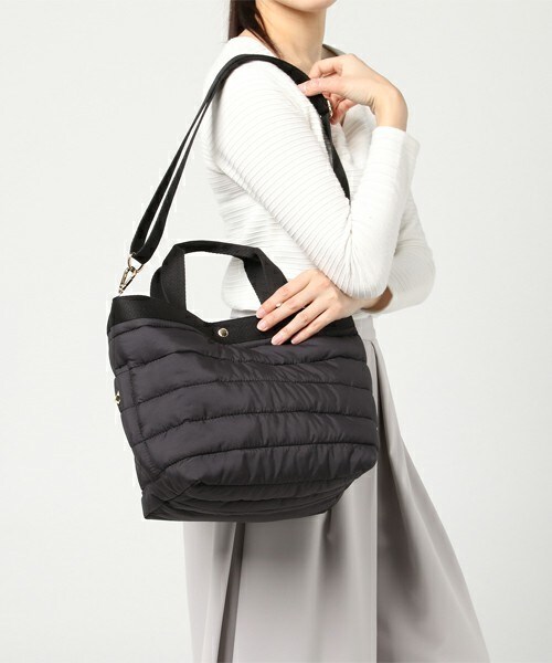 INTERPLANET（インタープラネット）の「バイカラーナイロントート（トートバッグ・レディース・ブラック/ベージュ/カーキ・フリー）」の12枚目の写真