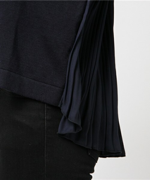 INTERPLANET（インタープラネット）の「綿ﾚｰﾖﾝﾌﾟﾘｰﾂ切り替えPO（ニット/セーター・レディース・ライトベージュ/ネイビー/ピンクベージュ・FREE）」の9枚目の写真