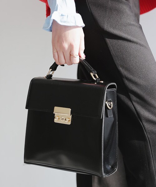 DHOLIC(ディーホリック)の「2WAYフェイクレザースクエアハンドバッグ(ハンドバッグ・レディース・FREE)」の2枚目の写真