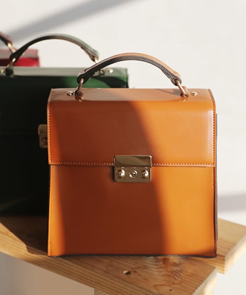 DHOLIC(ディーホリック)の「2WAYフェイクレザースクエアハンドバッグ(ハンドバッグ・レディース・FREE)」の3枚目の写真