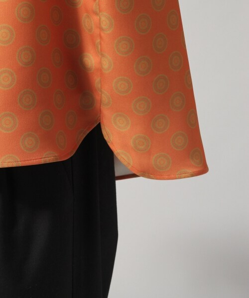 HARE(ハレ)の「アートコモンガラプルオーバー(トップス・ブラック/オレンジ)」の12枚目の写真