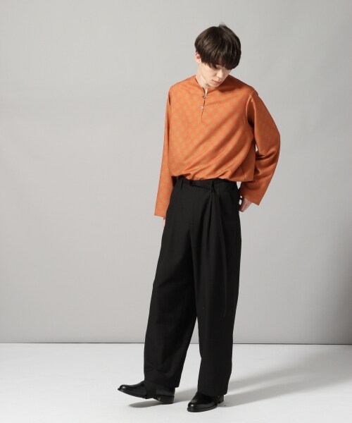 HARE(ハレ)の「アートコモンガラプルオーバー(トップス・ブラック/オレンジ)」の5枚目の写真