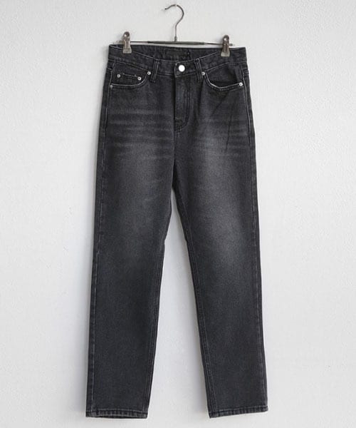 DHOLIC(ディーホリック)の「ウォッシュドボーイフレンドデニムパンツ(デニムパンツ・レディース・S/M)」の2枚目の写真