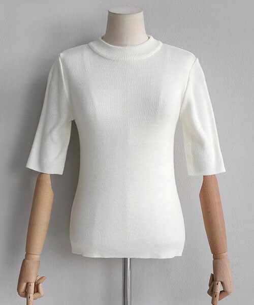 DHOLIC（ディーホリック）の「クロップドスリムニットTシャツ（Tシャツ/カットソー・レディース・FREE）」の2枚目の写真