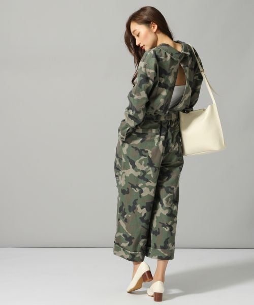 JEANASIS（ジーナシス）の「ミリタリーツナギ（ワンピース/ドレス・ブラック()/グリーン系その他()）」の5枚目の写真