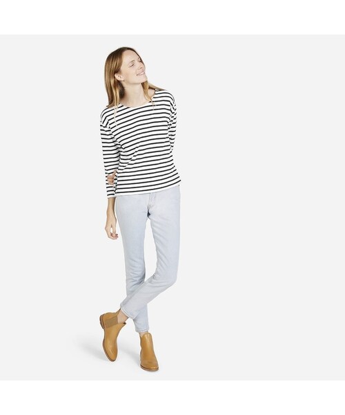 Everlane（エバーレーン）の「The Chelsea Boot（ブーツ・レディース・Camel/Grey/Burgundy/Black・5/5.5/6/6.5/7/7.5/8/8.5/9/9.5/10/10.5/11）」の8枚目の写真