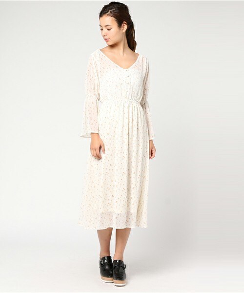 archives（アルシーヴ）の「花柄シアーワンピース（ワンピース・レディース・オフホワイト/ブラック/ネイビー・MEDIUM）」の4枚目の写真