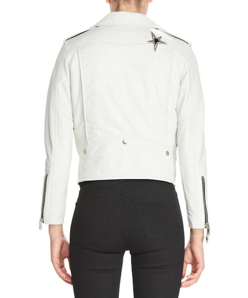 Saint Laurent(サンローラン)の「Saint Laurent L01 Leather Motorcycle Jacket with Deconstructed Logo, White(ライダースジャケット・レディース・White・40 FR (8 US)/36 FR (4 US)/38 FR (6 US))」の2枚目の写真