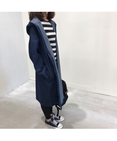 copine（コピン）の「★再入荷★フード付コットン長袖ゆったりドルマンデニムコート（デニムジャケット・レディース・その他）」の2枚目の写真