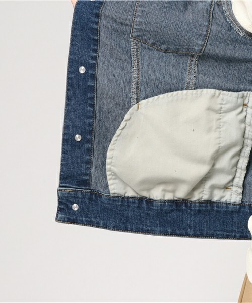 actuel（アクチュエル）の「【ＯandI】ノーカラーデニムＪＫ（デニムジャケット・レディース・ライトブルー/ダークブルー・FREE）」の11枚目の写真