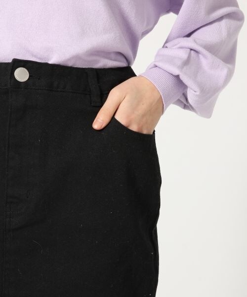 LOWRYS FARM（ローリーズファーム）の「タイトスリットロンスカ／Ｄ（スカート・ブラック/ブルー）」の10枚目の写真