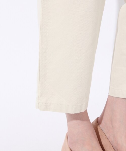 niko and...（ニコアンド）の「綿麻甘撚りタックゆるパンツ（パンツ・キャメル/クリーム/カーキ/ネイビー）」の14枚目の写真