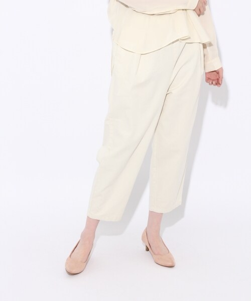 niko and...（ニコアンド）の「綿麻甘撚りタックゆるパンツ（パンツ・キャメル/クリーム/カーキ/ネイビー）」の3枚目の写真