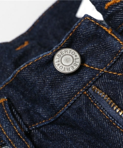 archives（アルシーヴ）の「【LIBERTO】DENIM PANTS（デニムパンツ・レディース・ブルー/ネイビー・34inch/36inch）」の9枚目の写真