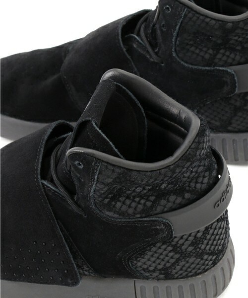 adidas Originals（アディダスオリジナルス）の「adidas originals 『TUBULAR INVADER STRAP』スニーカー（スニーカー・メンズ・ブラック・25.5/26.5/27.5/28.5）」の8枚目の写真
