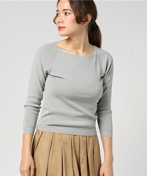 INTERPLANET（インタープラネット）の「刺繍前後2WAYPO（ニット/セーター・レディース・オフホワイト/グレー/ピンク・FREE）」の2枚目の写真