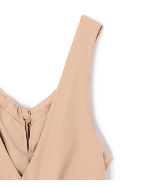 mysty woman(ミスティウーマン)の「バックリボンタックサロペット(オールインワン・サロペット・レディース・グレー/ベージュ/カーキ/ブラック)」の7枚目の写真