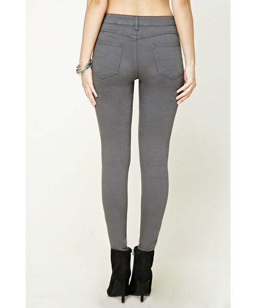 FOREVER 21（フォーエバー トゥエンティーワン）の「FOREVER 21+ Stretch-Knit Skinny Jeans（デニムパンツ・レディース・Black/Gray/Blue/Green/Red・24/25/26/27/28/29/30/31）」の19枚目の写真