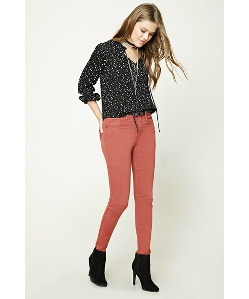 FOREVER 21（フォーエバー トゥエンティーワン）の「FOREVER 21+ Stretch-Knit Skinny Jeans（デニムパンツ・レディース・Black/Gray/Blue/Green/Red・24/25/26/27/28/29/30/31）」の5枚目の写真