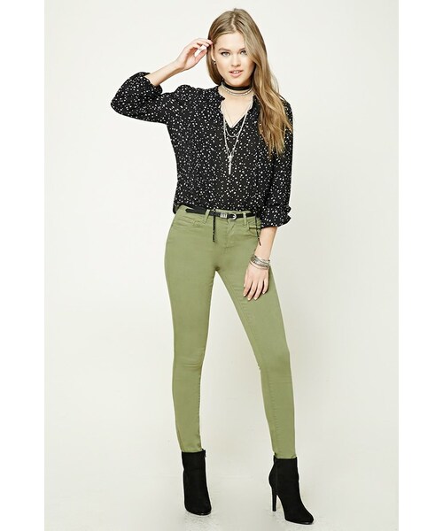 FOREVER 21（フォーエバー トゥエンティーワン）の「FOREVER 21+ Stretch-Knit Skinny Jeans（デニムパンツ・レディース・Black/Gray/Blue/Green/Red・24/25/26/27/28/29/30/31）」の3枚目の写真