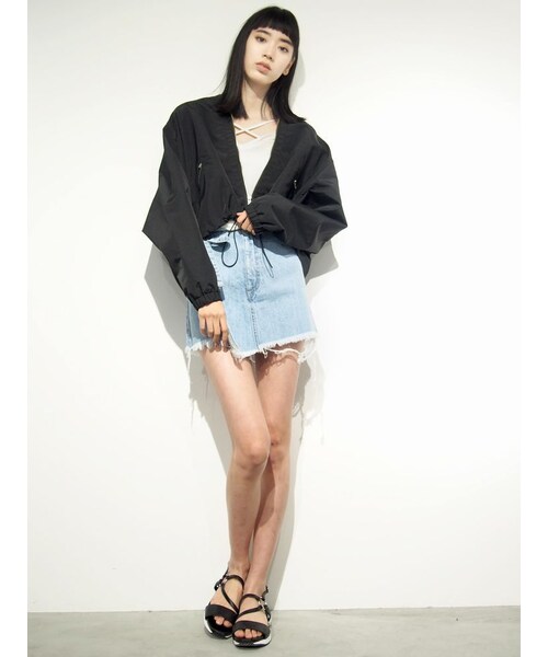 EMODA（エモダ）の「WRAP STRINGショートパンツ（パンツ・レディース・アイスブルー/インディゴ・S/M）」の5枚目の写真