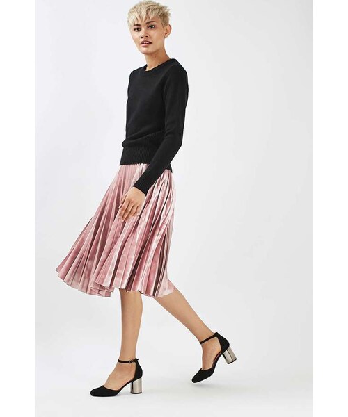 TOPSHOP（トップショップ）の「Topshop Velvet pleat midi skirt（スカート・レディース・Pink・4）」の2枚目の写真