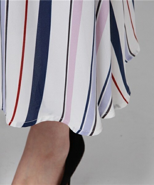 archives（アルシーヴ）の「ストライプフレアスカート（スカート・レディース・サックスブルー/イエロー・MEDIUM）」の9枚目の写真