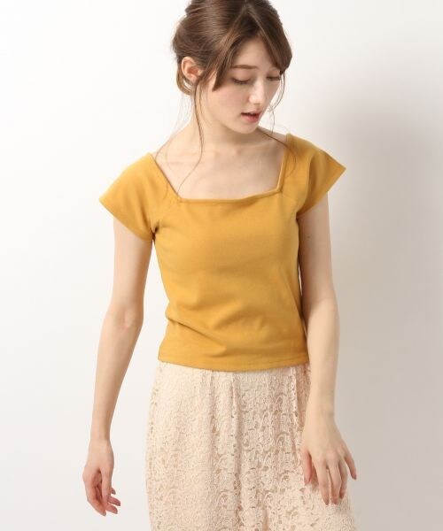 Heather(ヘザー)の「フライス*チビTEE(トップス・ホワイト/ブラック/レッド/マスタード)」の3枚目の写真