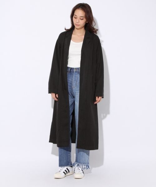 niko and...（ニコアンド）の「綿テンセルマキシトレンチコート（ジャケット/アウター・ブラック/キャメル）」の3枚目の写真