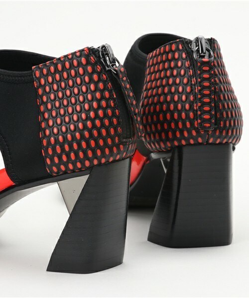 UNITED NUDE（ユナイテッドヌード）の「UNITED NUDE 『Zink D