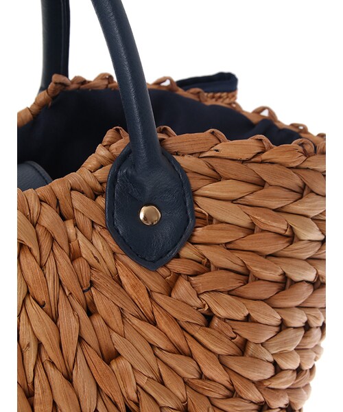 31 Sons de mode（トランテアン　ソン　ドゥ　モード）の「ビッグリボンかごバッグ《予約アイテム》（バッグ・レディース・キャメル/ベージュ・フリー）」の5枚目の写真