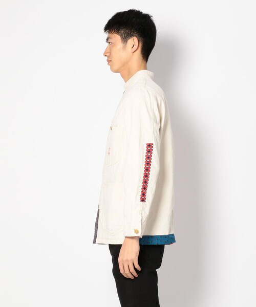 BOHEMIANS（ボヘミアンズ）の「BOHEMIANS/ボヘミアンズ 別注NATURAL DENIM PATCH STAND COL CA JAC（ジャケット/アウター・メンズ・WHITE・S/M/L）」の3枚目の写真