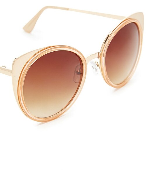 FOREVER 21（フォーエバー トゥエンティーワン）の「FOREVER 21 gradient cat eye sunglasses（サングラス・レディース・Gold/peach・ONE SIZE）」の5枚目の写真