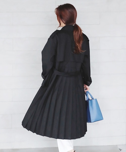 DHOLIC（ディーホリック）の「ストラップSETバックプリーツシングルボタントレンチコート（トレンチコート・レディース・FREE）」の2枚目の写真