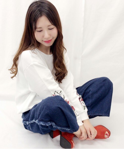 archives（アルシーヴ）の「【WEB限定】フリンジデニムバギーパンツ（デニムパンツ・レディース・ブルー/ネイビー/サックスブルー・MEDIUM）」の16枚目の写真