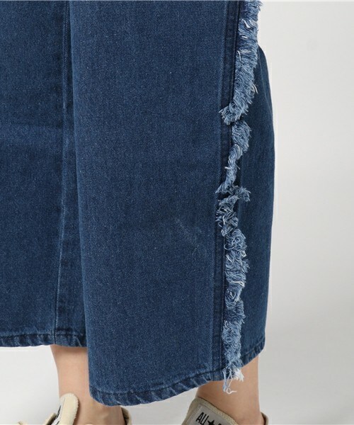 archives（アルシーヴ）の「【WEB限定】フリンジデニムバギーパンツ（デニムパンツ・レディース・ブルー/ネイビー/サックスブルー・MEDIUM）」の12枚目の写真