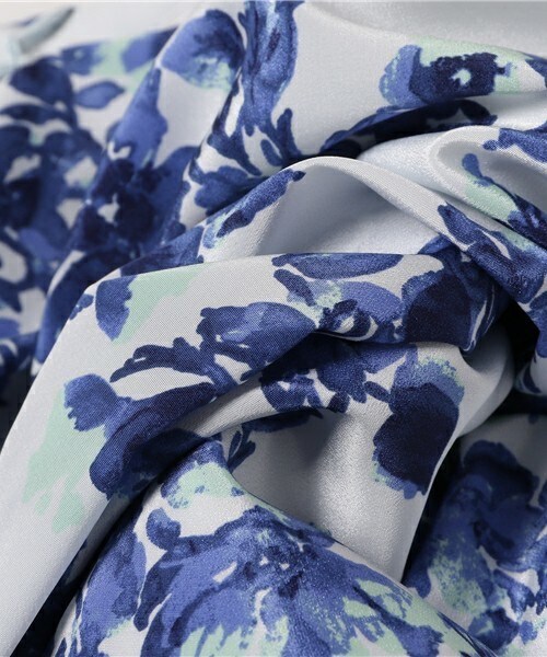 Cheek（チーク）の「花柄タックスカート（スカート・レディース・ベージュ/ブルー/イエロー・MEDIUM）」の10枚目の写真