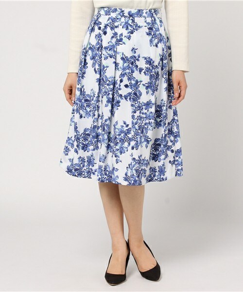 Cheek（チーク）の「花柄タックスカート（スカート・レディース・ベージュ/ブルー/イエロー・MEDIUM）」の3枚目の写真