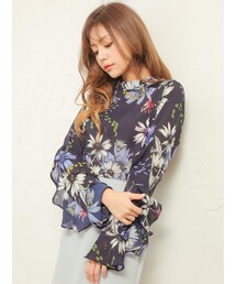 KORMARCH | ラッフルスリーブポイントフローラルブラウス(シャツ/ブラウス)